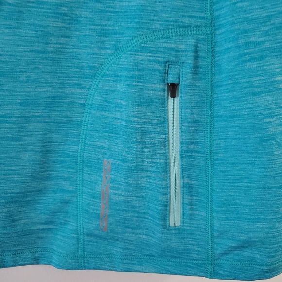 🌹NEW- L.L. Bean Teal Active Lightweight Pullover - Picture 6 of 8